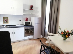 Studio Piata Amzei NR.1 (8 B)